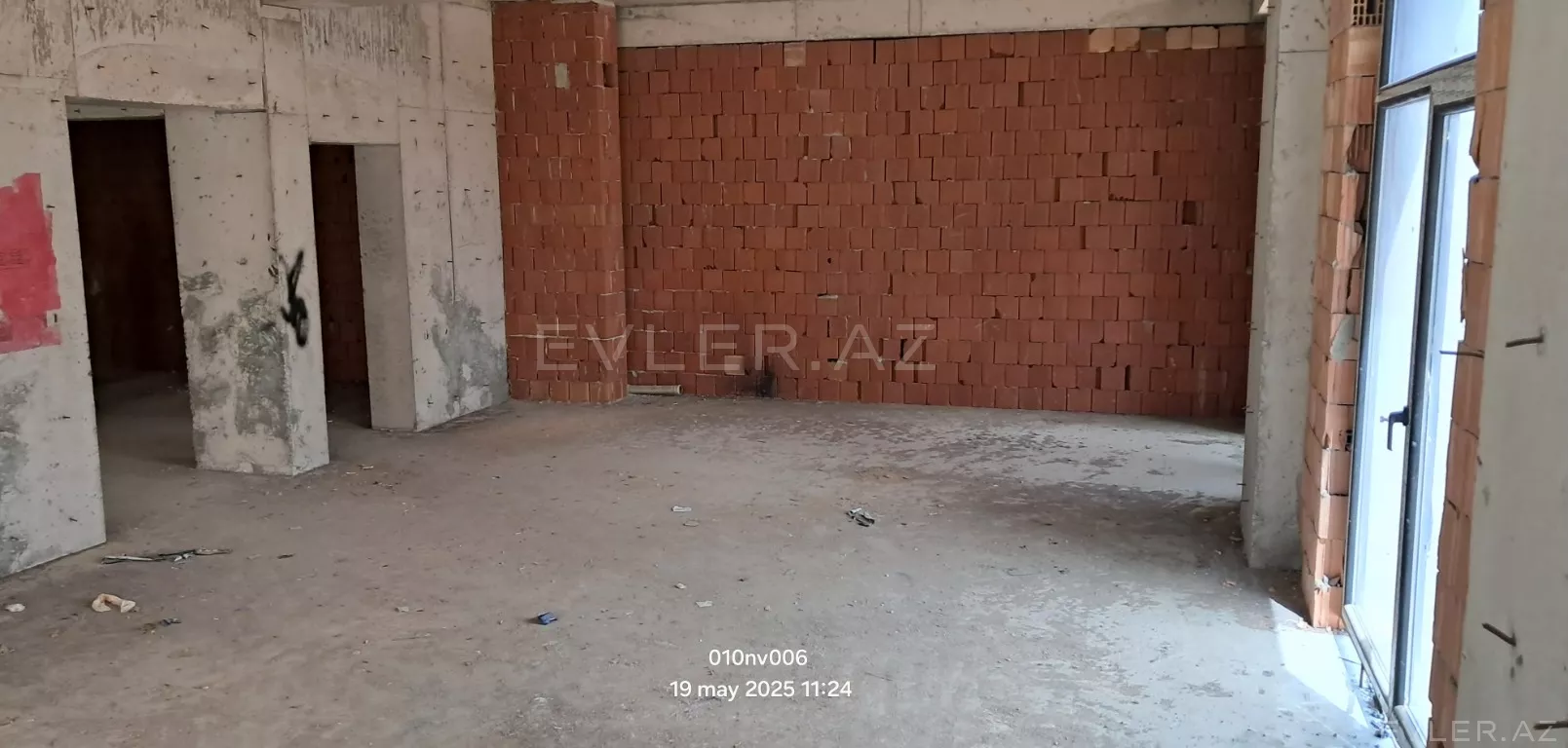 Satılır, yeni tikili
