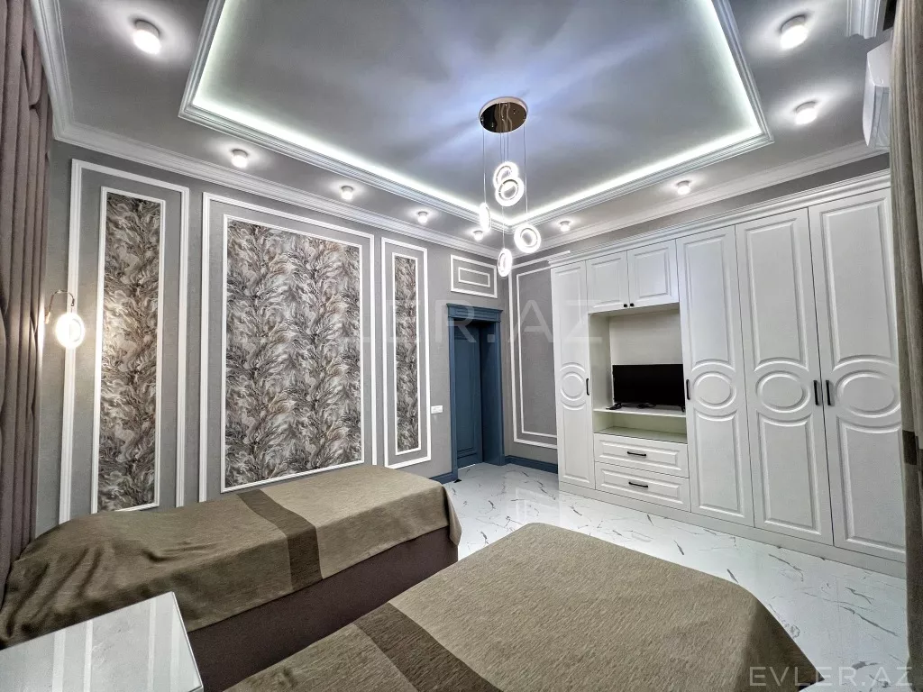 Satılır, həyət evi/villa