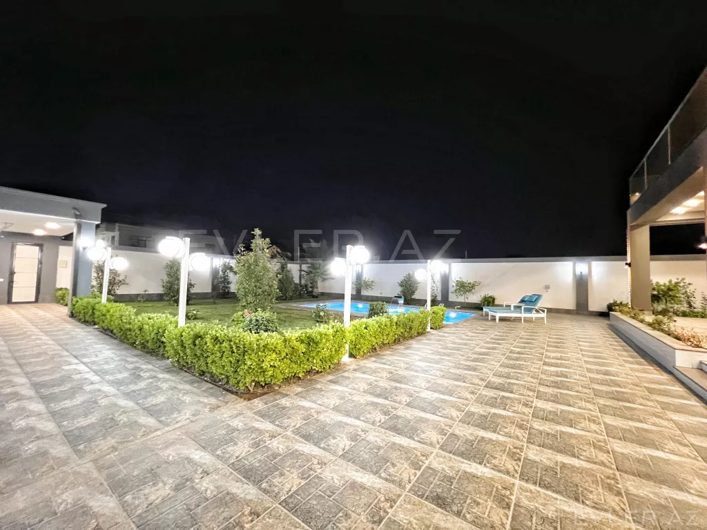 Satılır, həyət evi/villa
