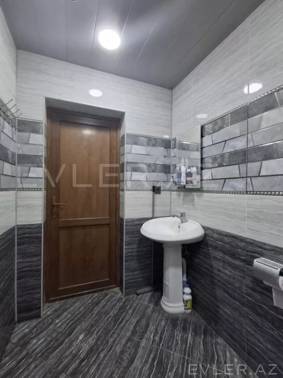 Satılır, həyət evi/villa