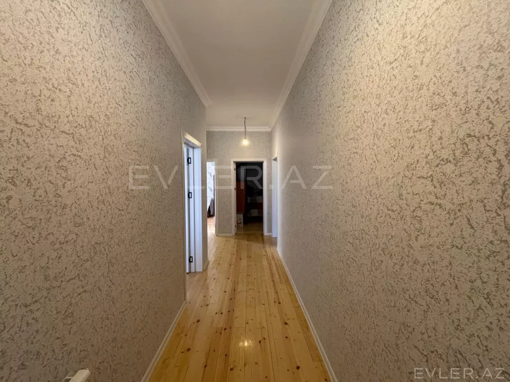 Satılır, həyət evi/villa