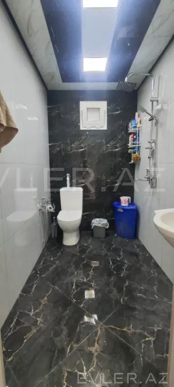Satılır, həyət evi/villa
