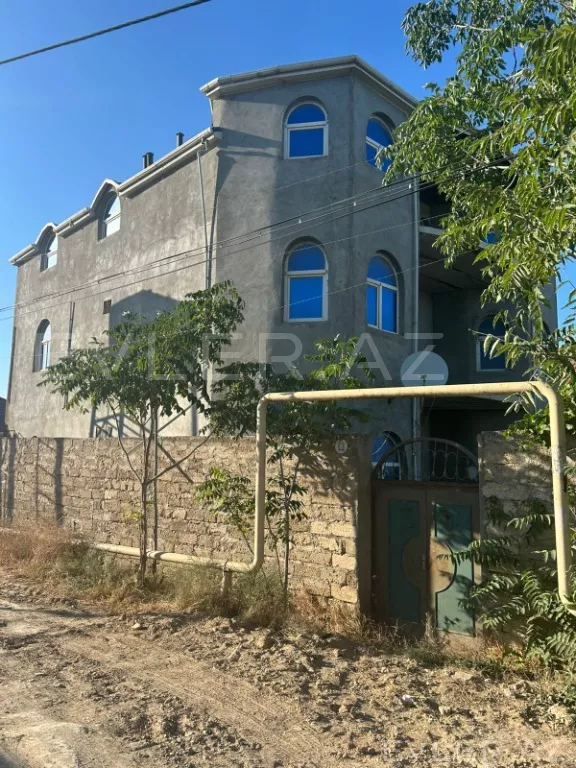 Satılır, həyət evi/villa