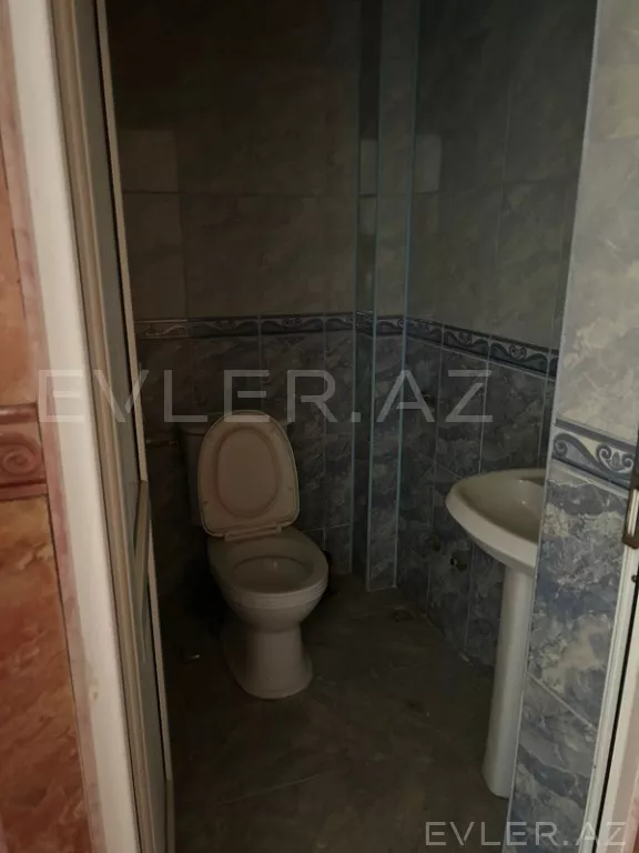 Satılır, həyət evi/villa