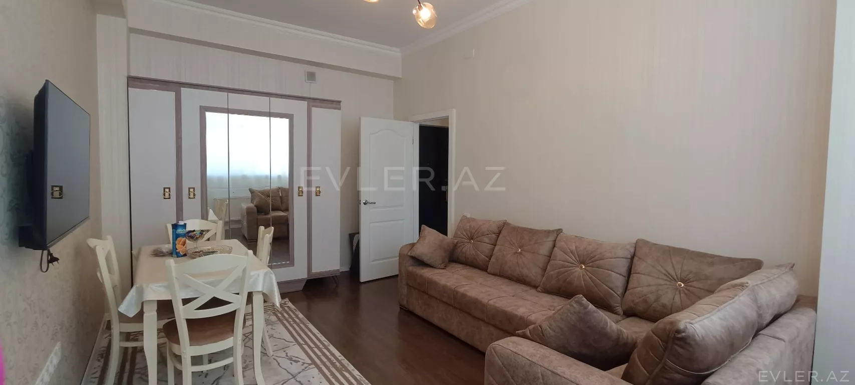 Satılır, yeni tikili