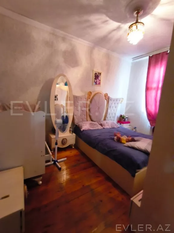 Satılır, həyət evi/villa