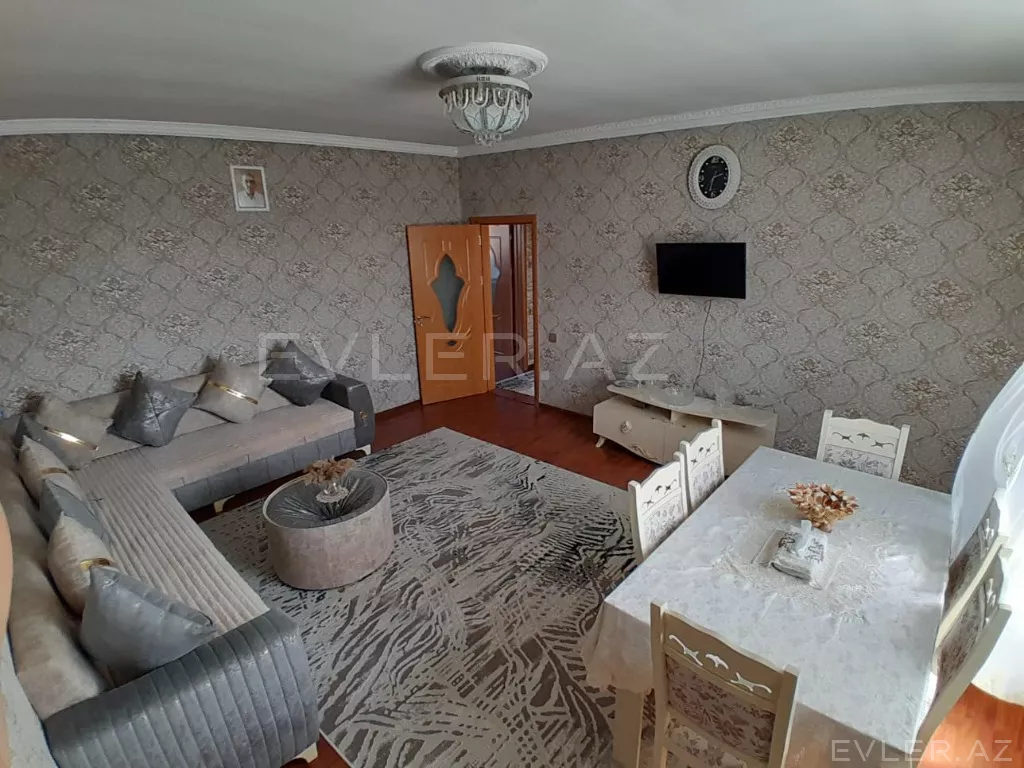 Satılır, həyət evi/villa