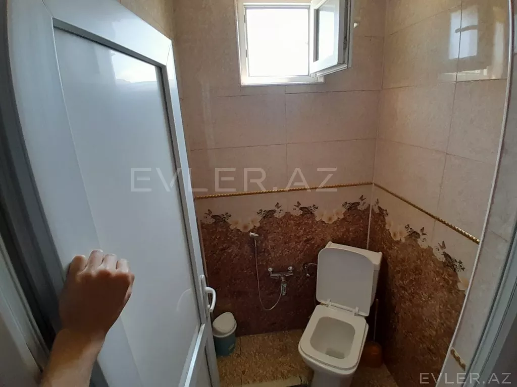 Satılır, həyət evi/villa