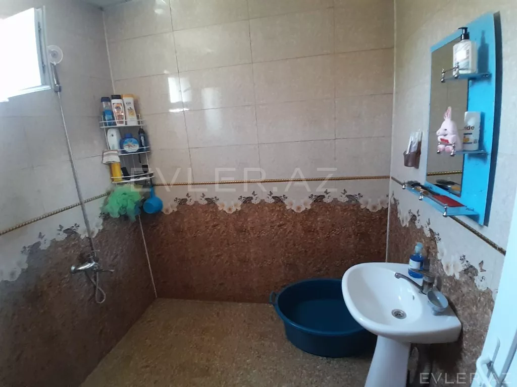 Satılır, həyət evi/villa