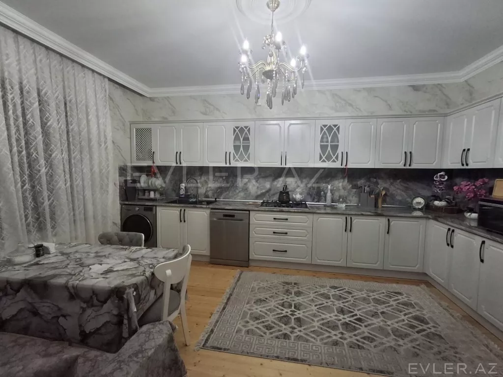 Satılır, həyət evi/villa