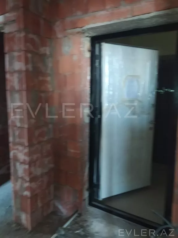 Satılır, yeni tikili