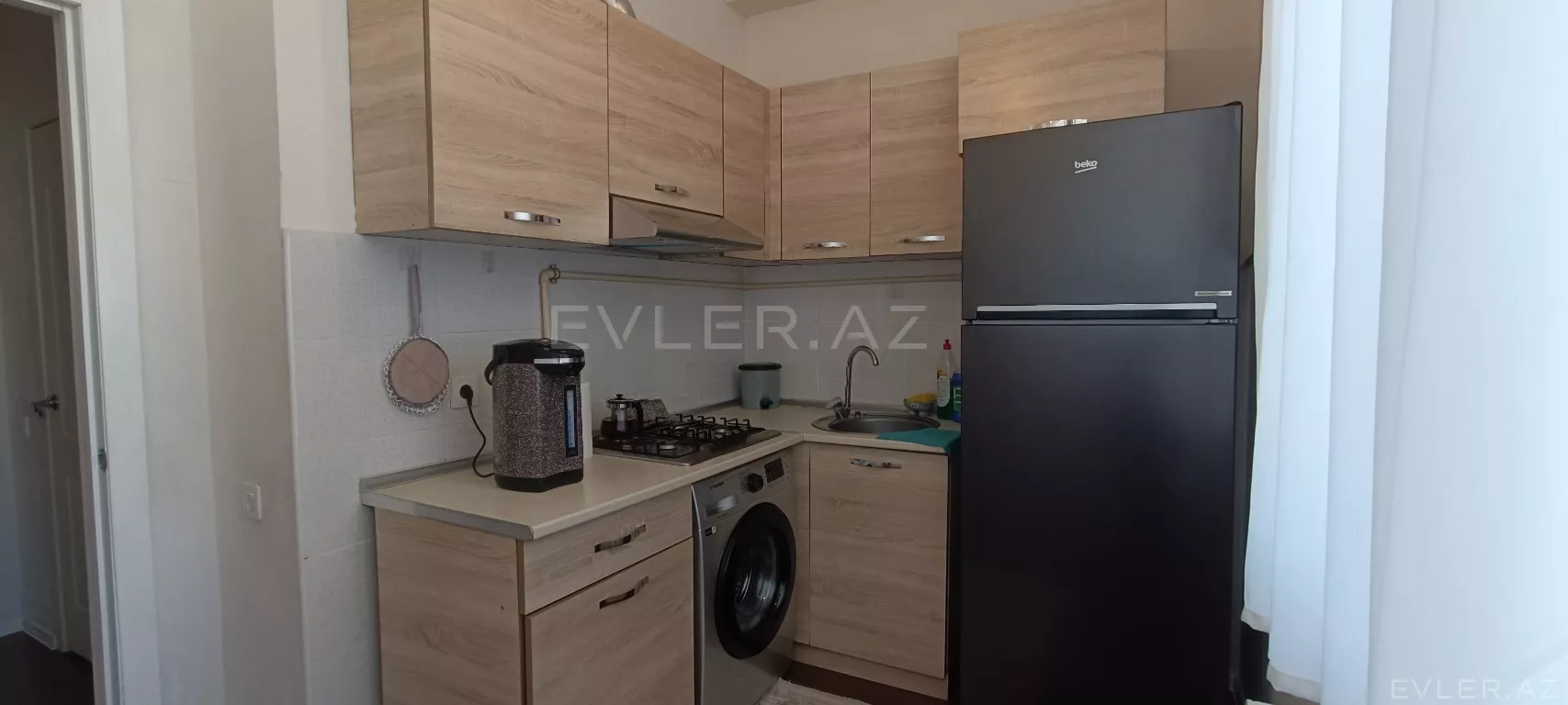 Satılır, yeni tikili