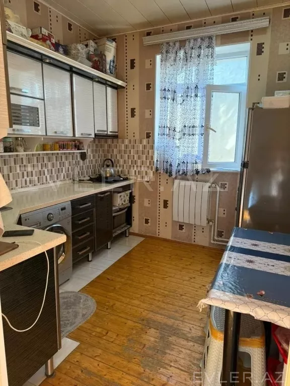Satılır, həyət evi/villa