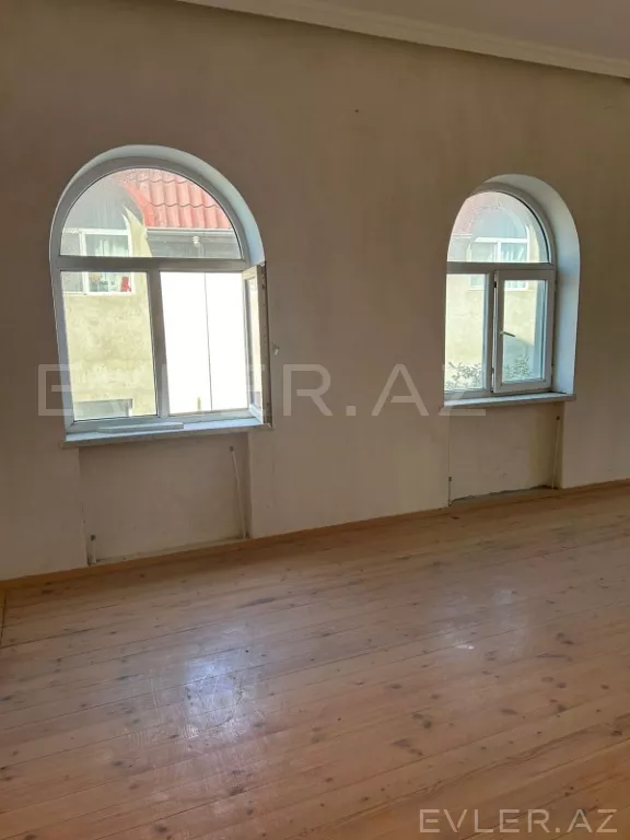 Satılır, həyət evi/villa