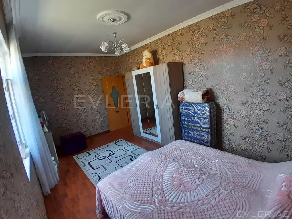Satılır, həyət evi/villa