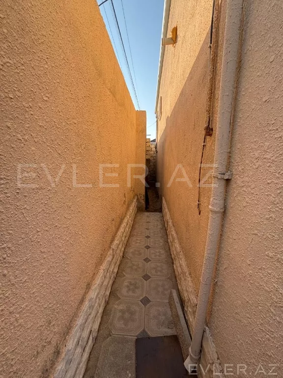 Satılır, həyət evi/villa