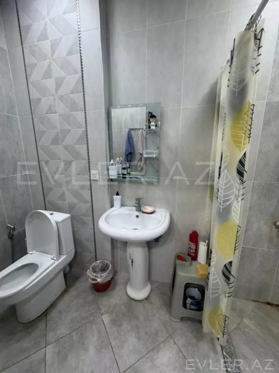 Satılır, yeni tikili