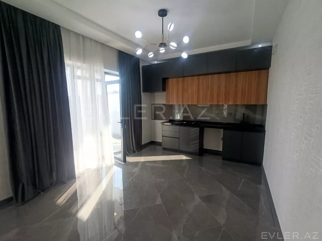 Satılır, həyət evi/villa