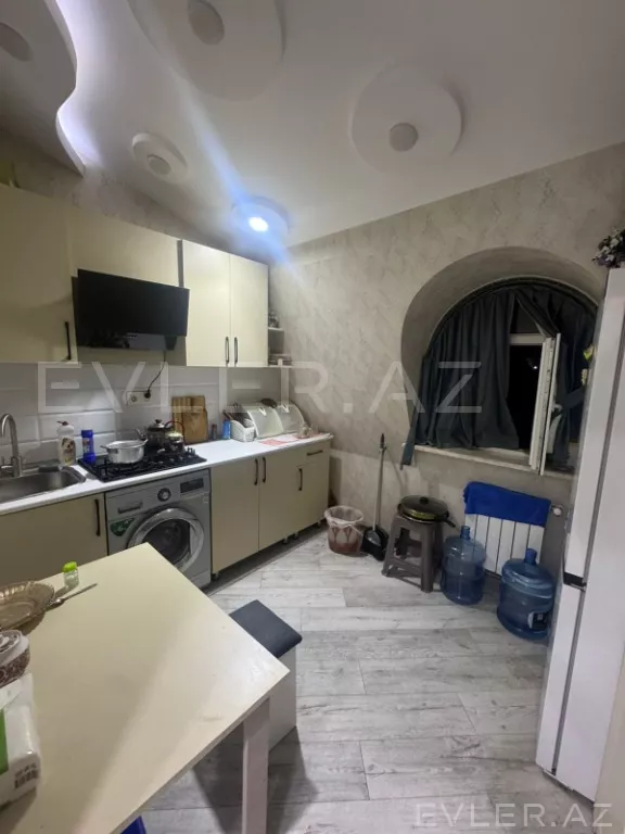 Satılır, yeni tikili
