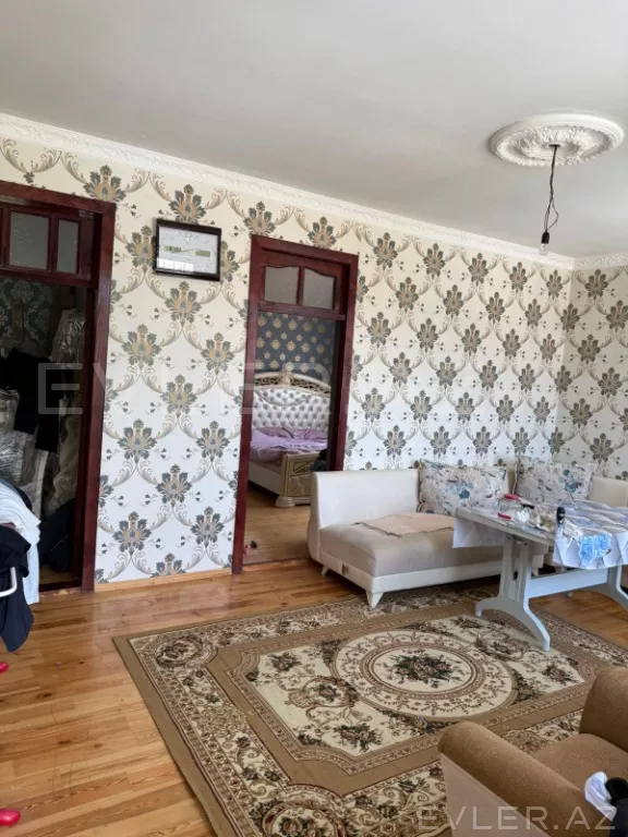 Satılır, həyət evi/villa