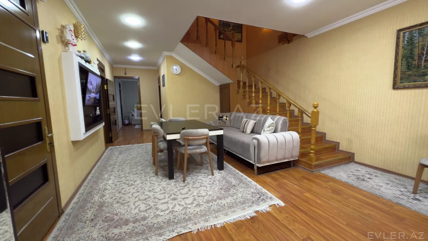 Satılır, həyət evi/villa