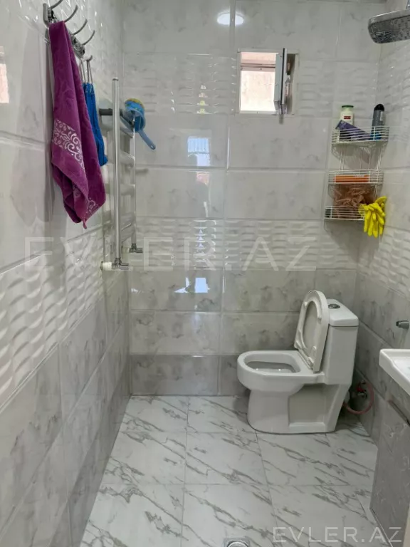 Satılır, həyət evi/villa