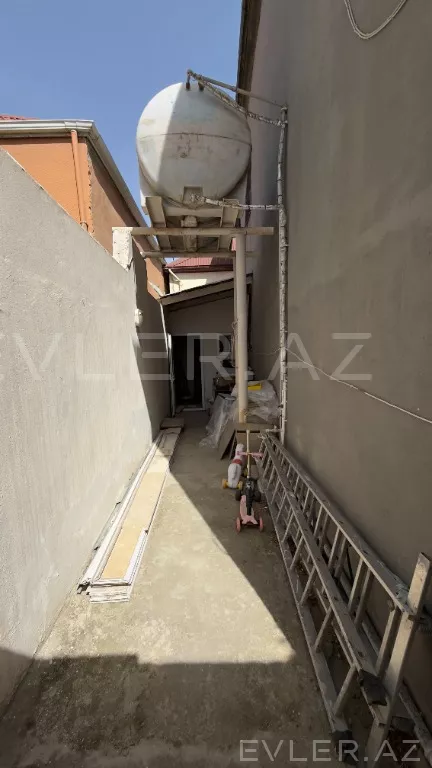 Satılır, həyət evi/villa