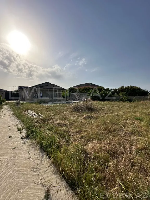 Satılır, həyət evi/villa