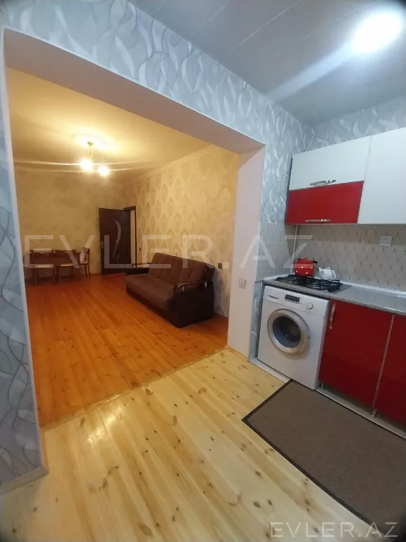 Aylıq, köhnə tikili