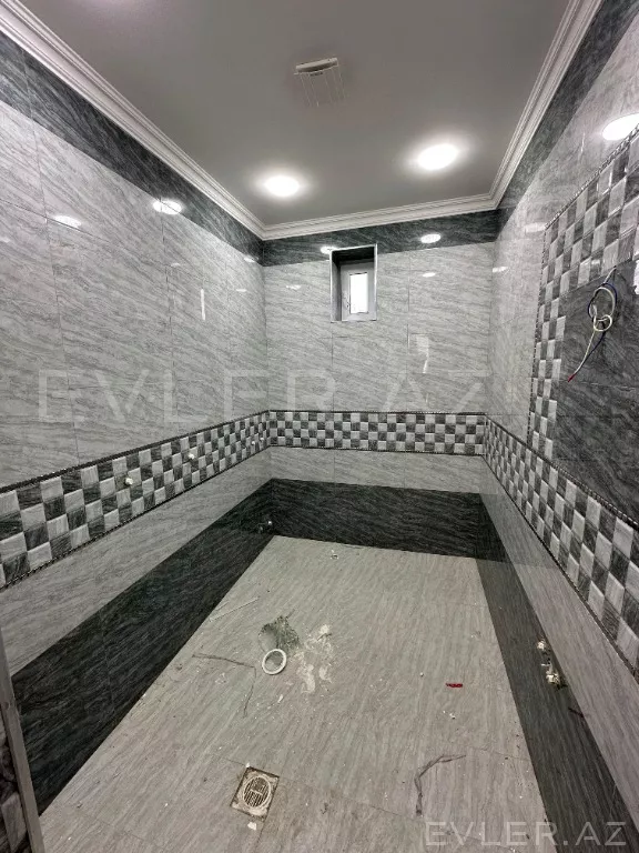 Satılır, həyət evi/villa