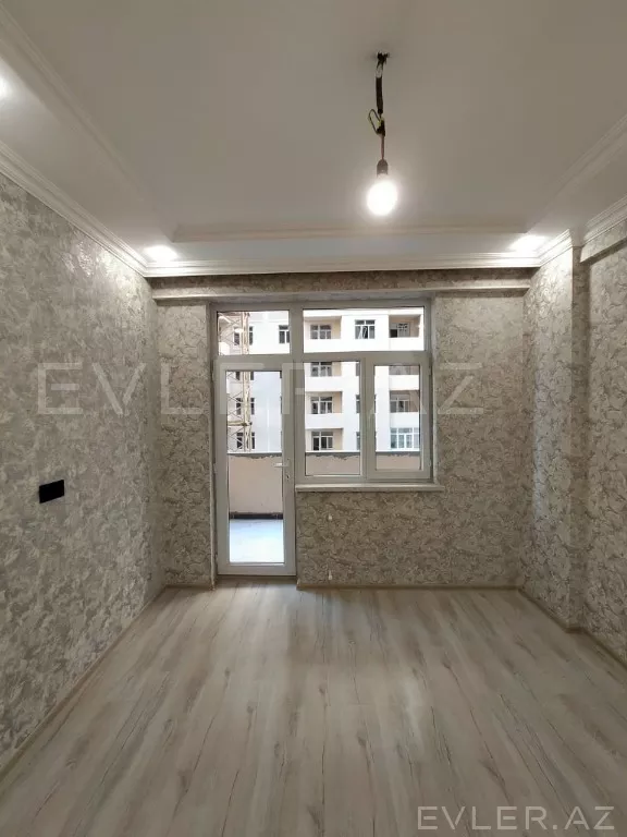 Satılır, yeni tikili