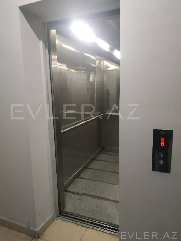 Satılır, yeni tikili