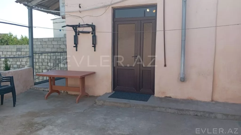 Satılır, həyət evi/villa