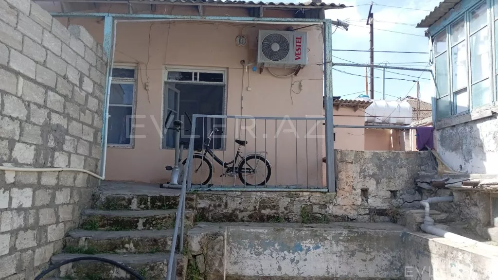 Satılır, həyət evi/villa