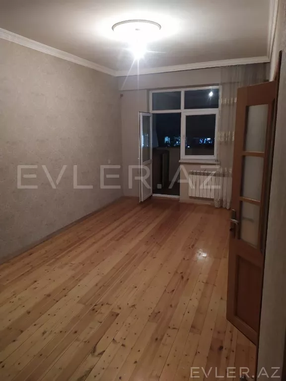 Satılır, yeni tikili