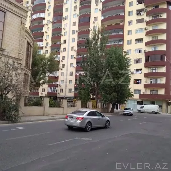 Satılır, yeni tikili