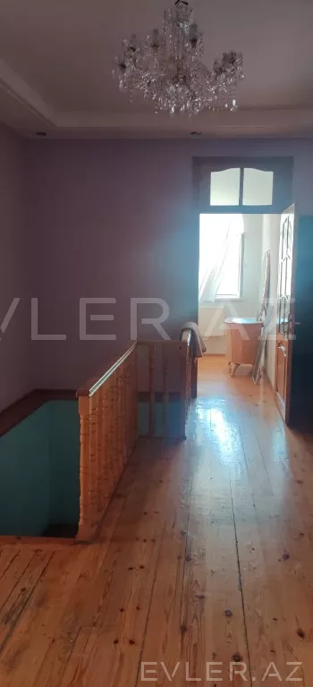 Satılır, həyət evi/villa