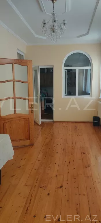 Satılır, həyət evi/villa