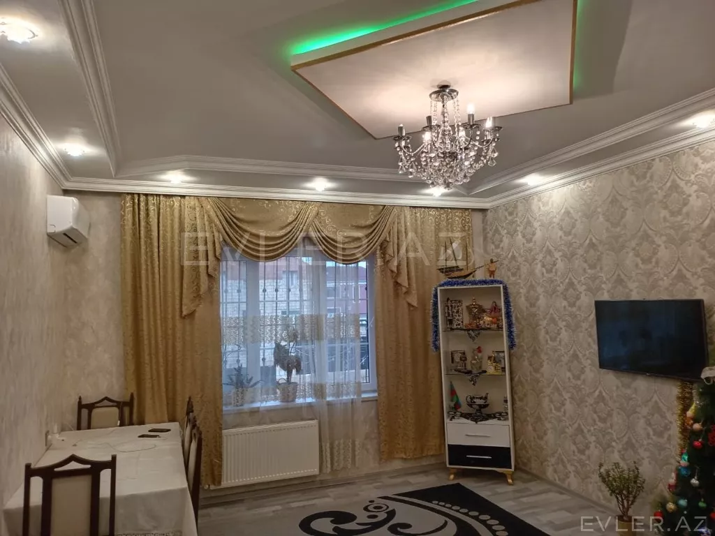 Satılır, həyət evi/villa