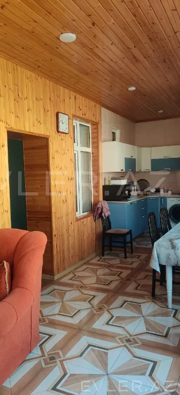 Satılır, həyət evi/villa