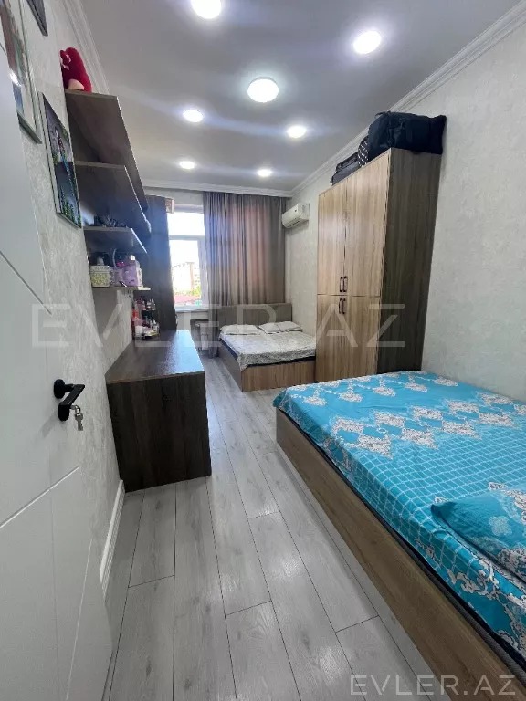 Satılır, yeni tikili