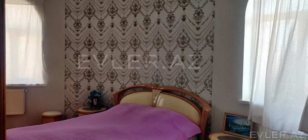 Satılır, həyət evi/villa