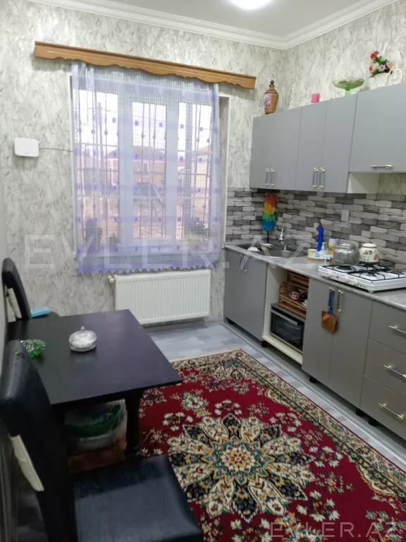 Satılır, həyət evi/villa