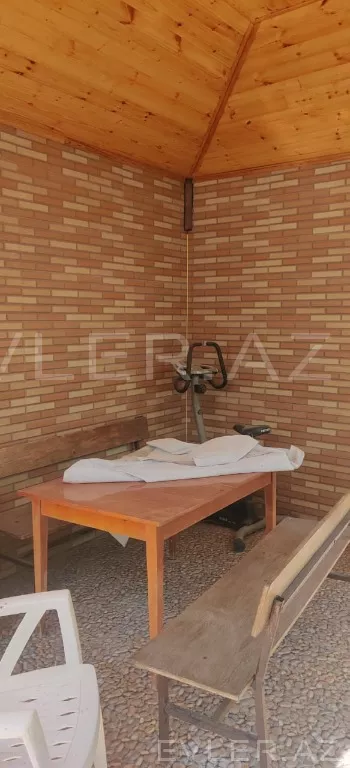Satılır, həyət evi/villa