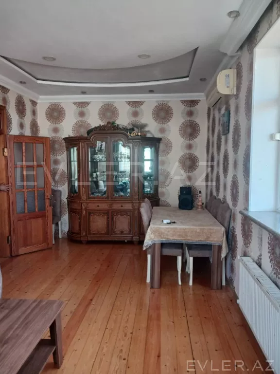 Satılır, həyət evi/villa