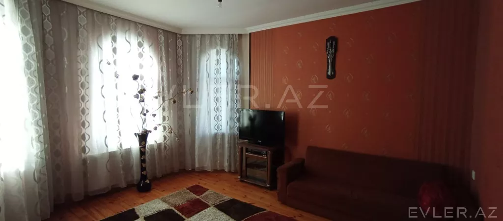 Satılır, həyət evi/villa