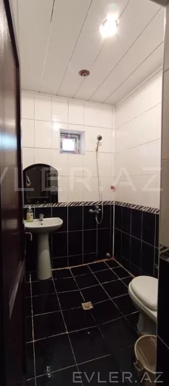Satılır, həyət evi/villa