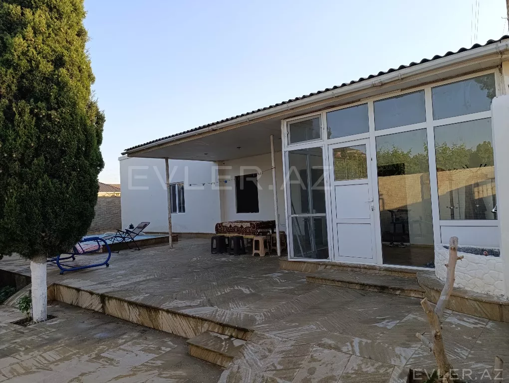 Aylıq, həyət evi/villa