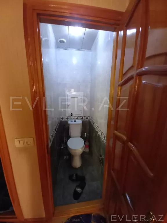 Satılır, köhnə tikili