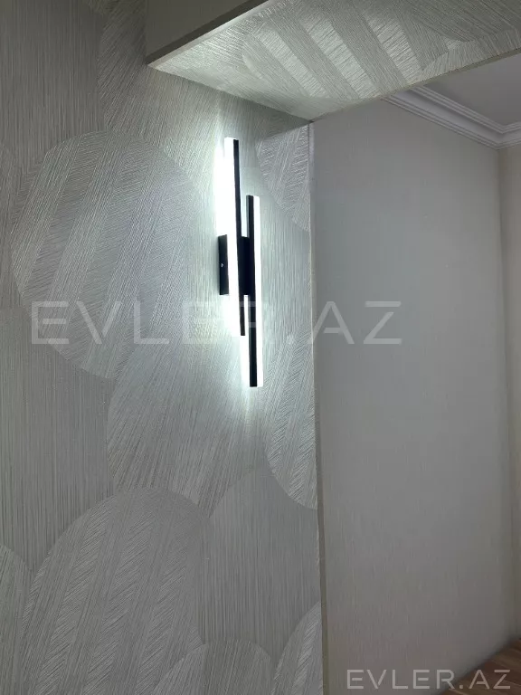 Satılır, köhnə tikili